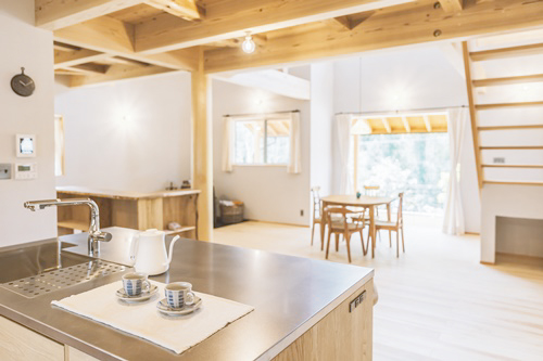 2つの自然素材の家づくり　見学会開催！